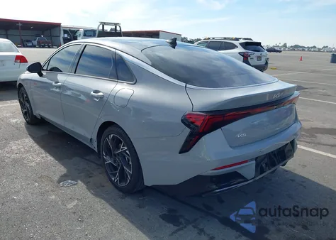 2025 Kia K5 Gt-Line z USA, uszkodzony, nr VIN KNAG64J71S5284404